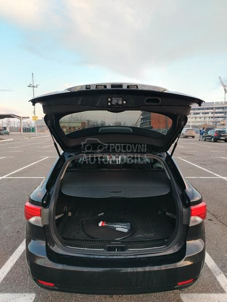 Toyota Avensis 2.0 D4D E K S T R A
