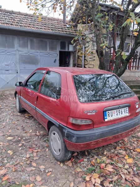 Citroen Saxo 