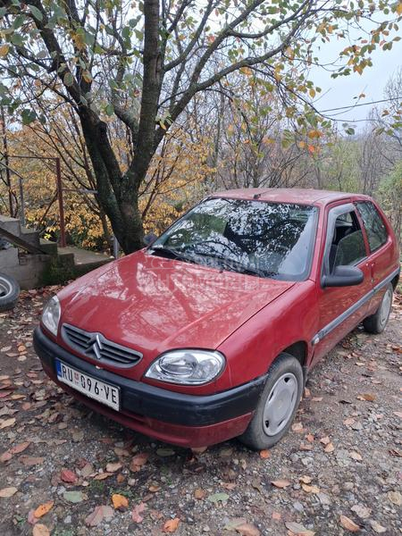 Citroen Saxo 
