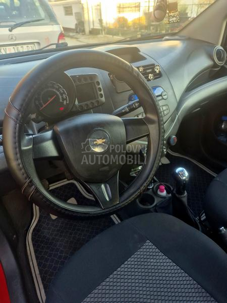 Chevrolet Spark 