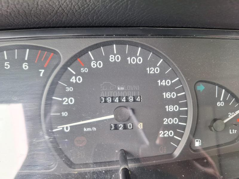 Opel Omega 
