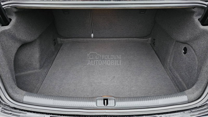 Audi A3 35 2.0 TDI SPORT