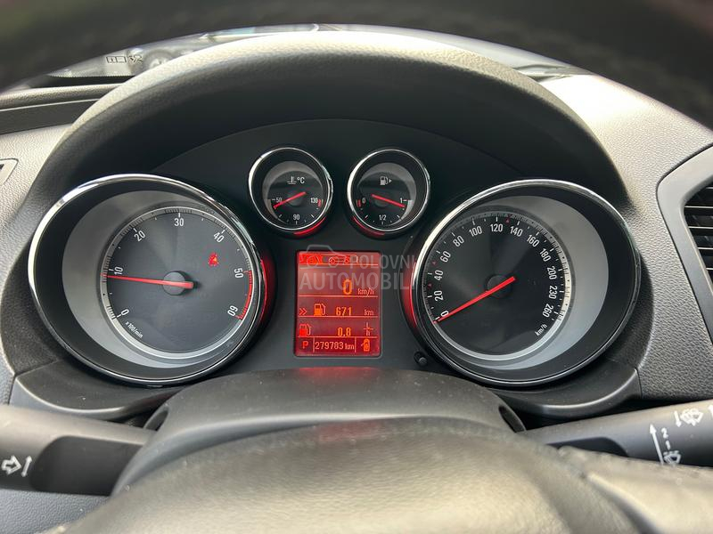 Opel Insignia 2.0 CDTI AUT COSMO