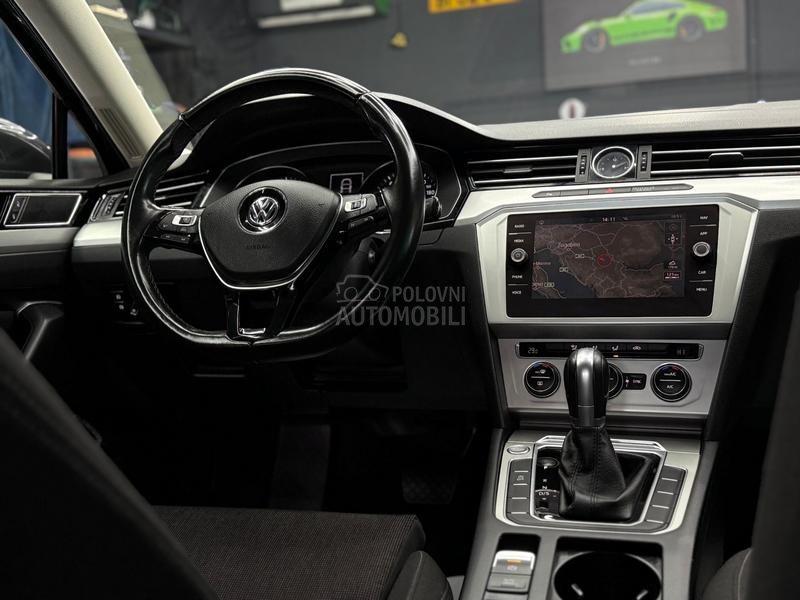 Volkswagen Passat B8 1.6TDI DSG COMFORT
