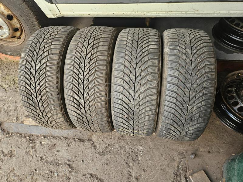 Continental 225/50 R17 Sve sezone