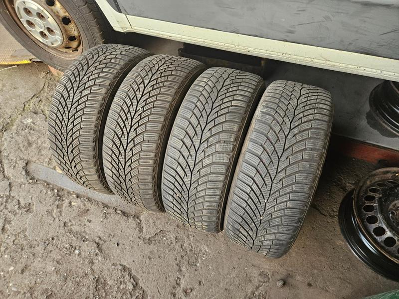 Continental 225/50 R17 Sve sezone