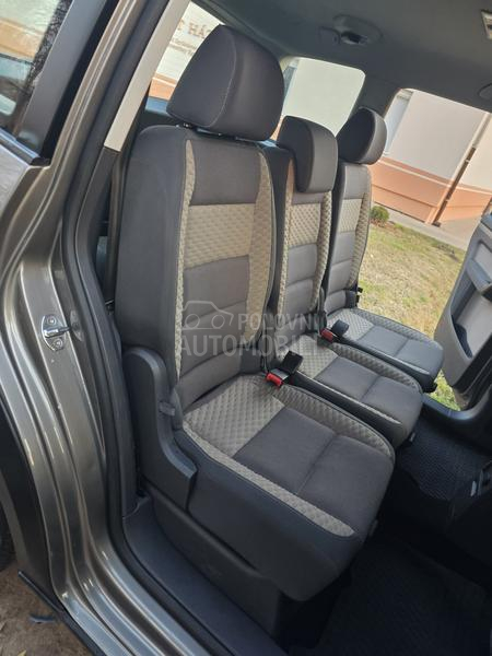 Volkswagen Touran CROSS.SWIS.