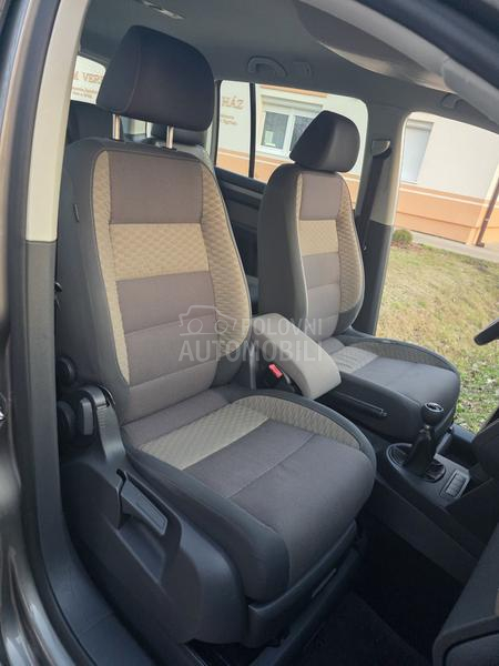 Volkswagen Touran CROSS.SWIS.