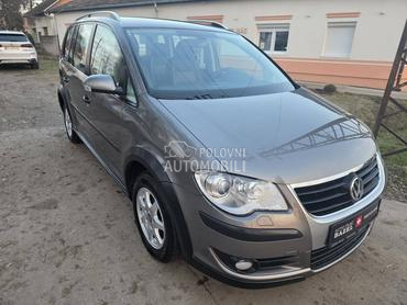 Volkswagen Touran CROSS.SWIS.NOV