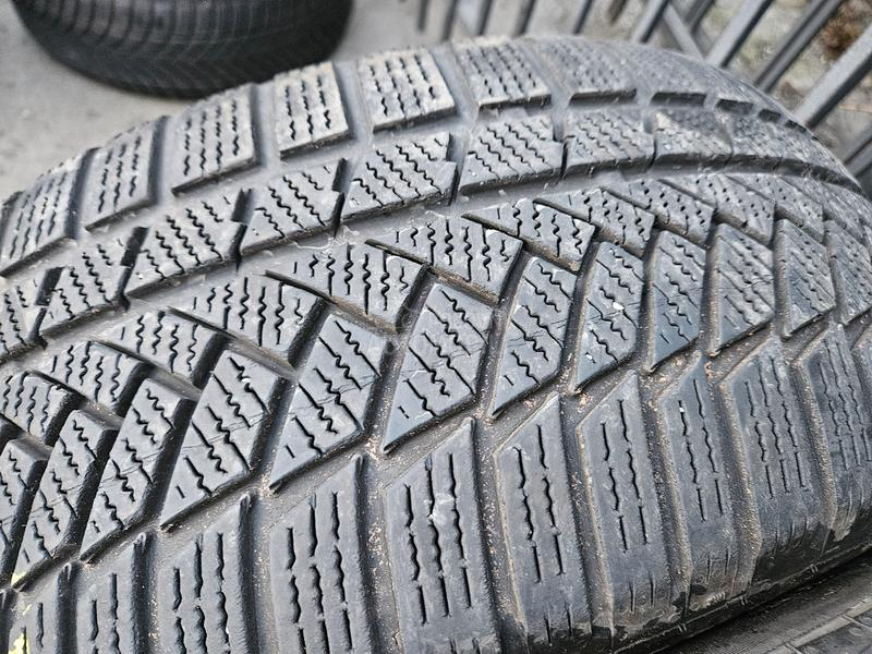 Continental 225/55 R17 Sve sezone