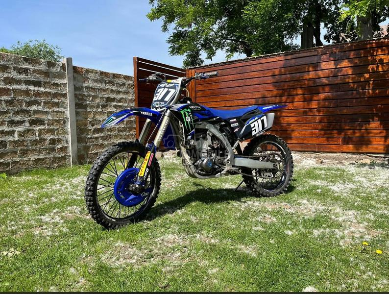 Yamaha yzf250
