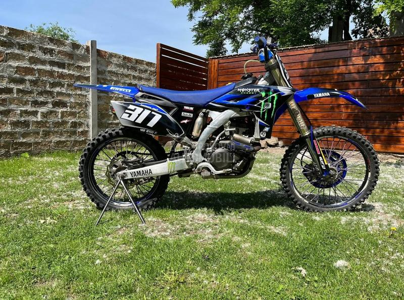 Yamaha yzf250