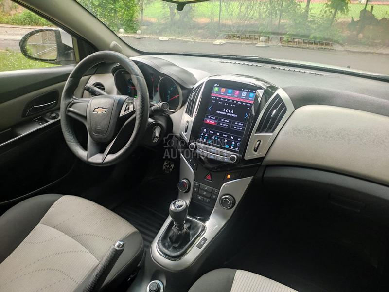 Chevrolet Cruze 1.6