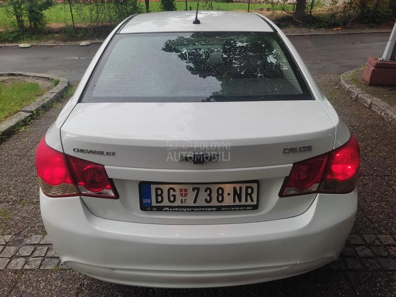 Chevrolet Cruze 1.6