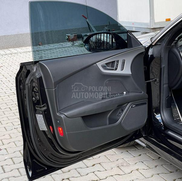 Audi A7 SLINE/MATRIX