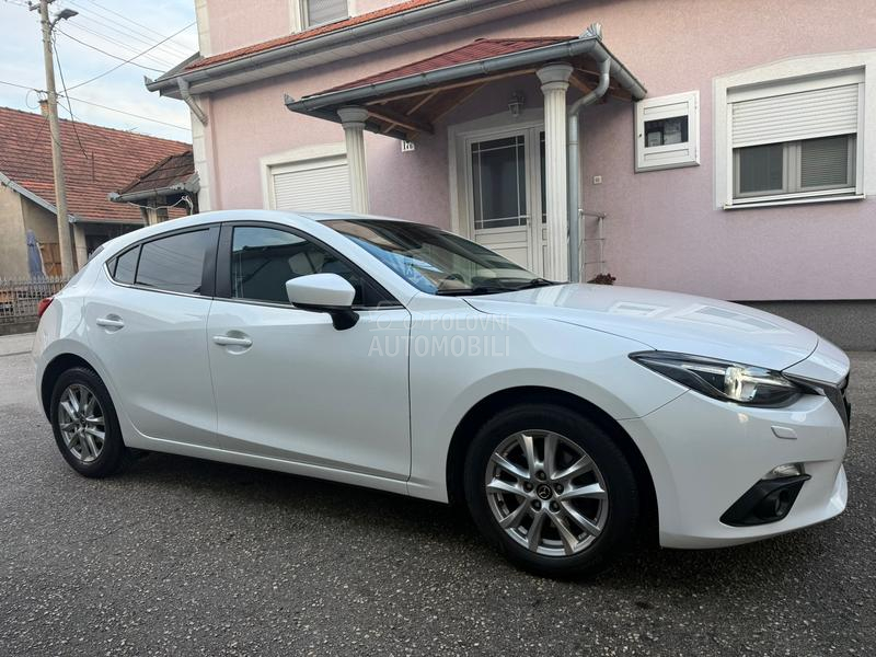 Mazda 3 2.0 NAV LED CH
