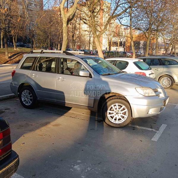 Mitsubishi Outlander 
