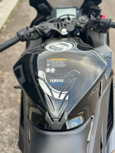 Yamaha r3