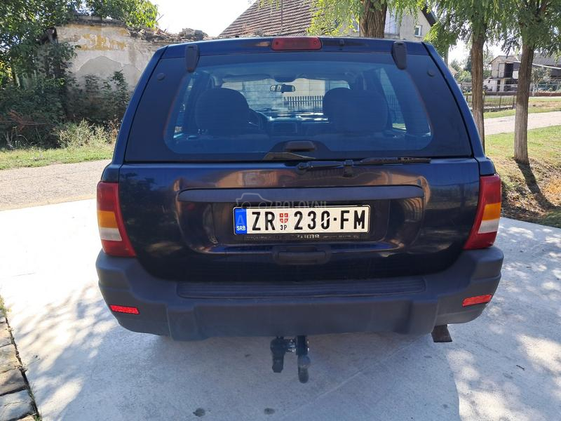 Jeep Grand Cherokee TERETNO