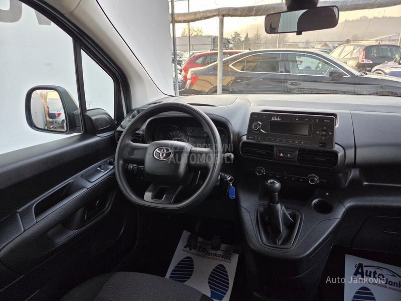 Toyota Proace City 5 GOD   GARAN CIJA
