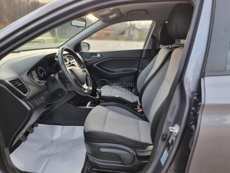 Hyundai i20 1.4 led/CH