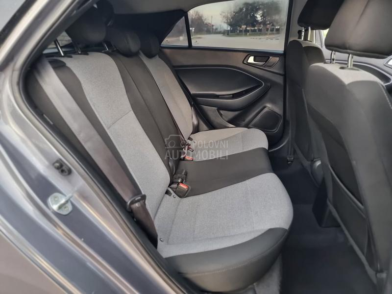 Hyundai i20 1.4 led/CH