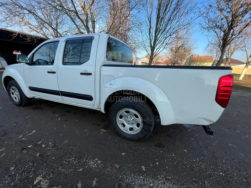 Nissan Navara 