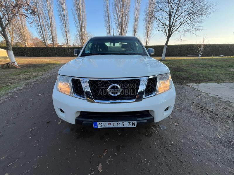 Nissan Navara 