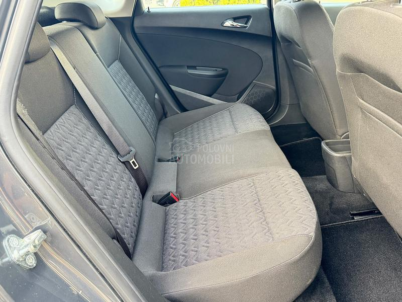 Opel Astra J N.O.V COSMO 1.7CDTI