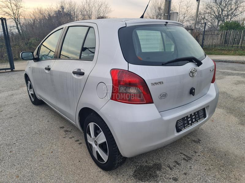 Toyota Yaris 