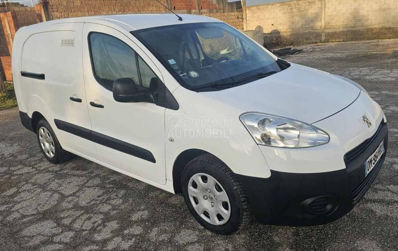 Peugeot Partner 3 SEDIŠTA/MAXI N1