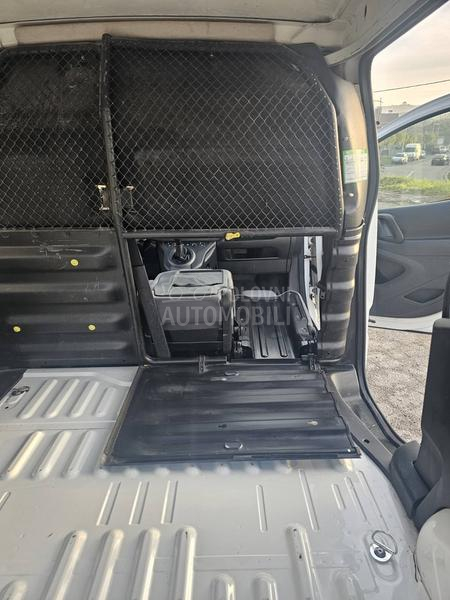 Peugeot Partner 3 SEDIŠTA/MAXI N1