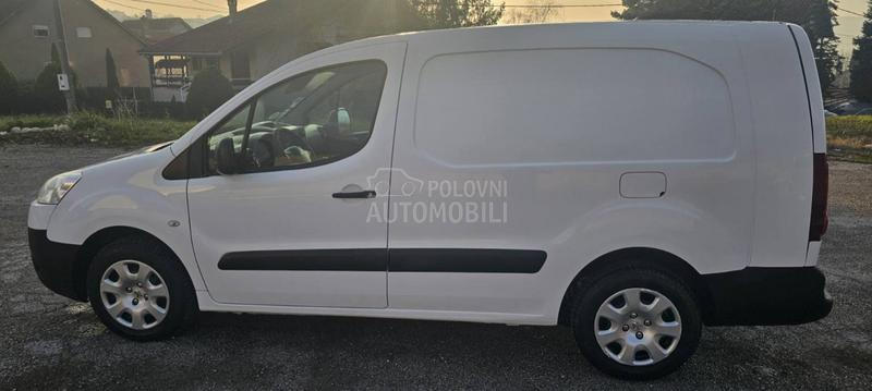Peugeot Partner 3 SEDIŠTA/MAXI N1