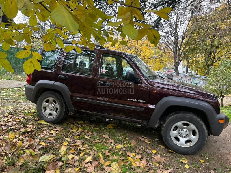 Jeep Liberty 2.4 sport 4x4