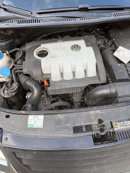 Volkswagen Touran 2.0 TDI DSG Highline