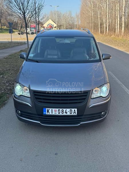 Volkswagen Touran 2.0 TDI DSG Highline