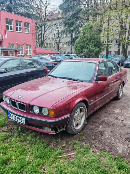 BMW 520 E34