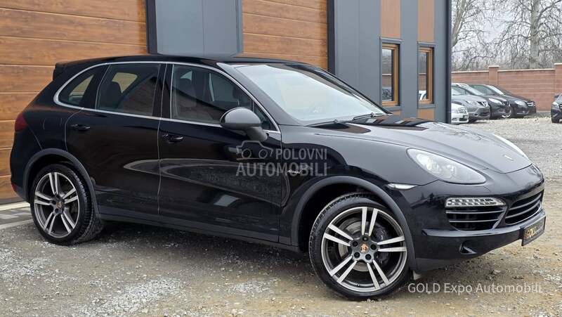 Porsche Cayenne 3.0 TD TIPTRONIC FUL