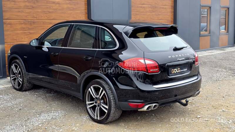 Porsche Cayenne 3.0 TD TIPTRONIC FUL
