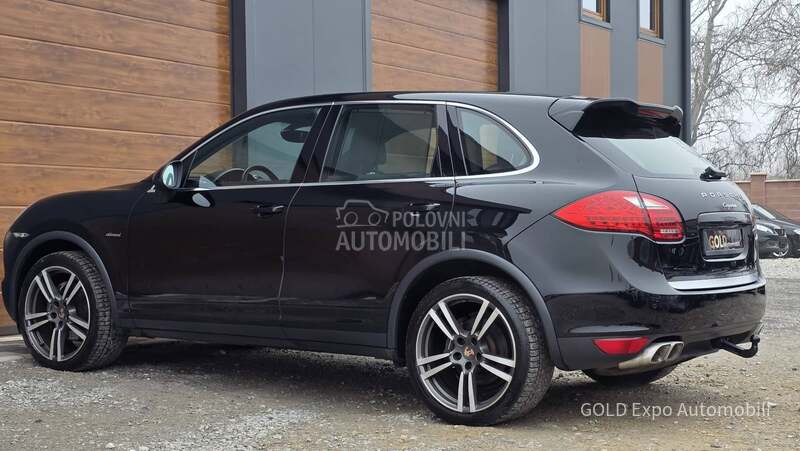 Porsche Cayenne 3.0 TD TIPTRONIC FUL