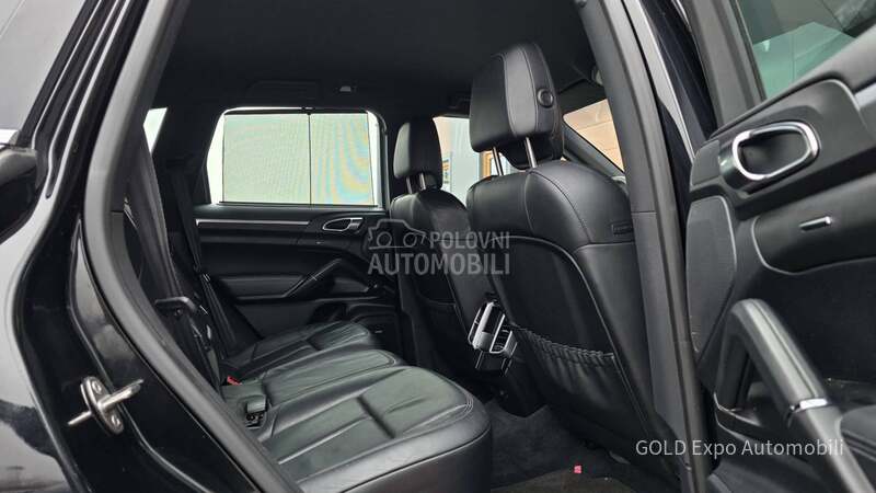 Porsche Cayenne 3.0 TD TIPTRONIC FUL