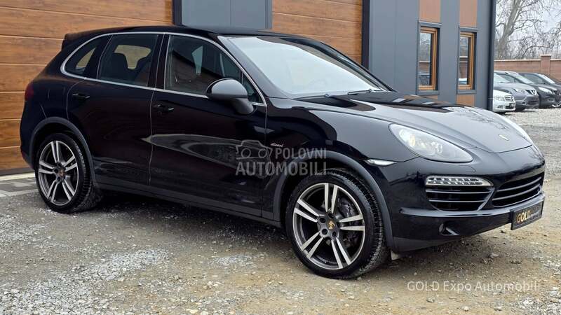 Porsche Cayenne 3.0 TD TIPTRONIC FUL