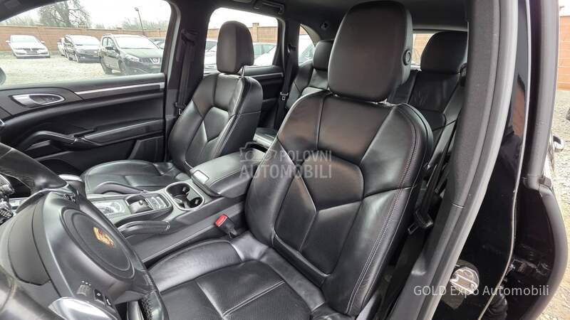 Porsche Cayenne 3.0 TD TIPTRONIC FUL