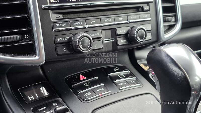 Porsche Cayenne 3.0 TD TIPTRONIC FUL