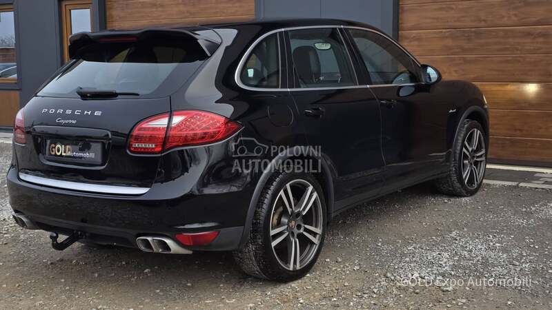 Porsche Cayenne 3.0 TD TIPTRONIC FUL