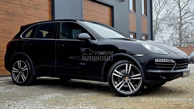 Porsche Cayenne 3.0 TD TIPTRONIC FUL