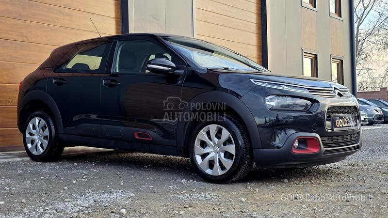 Citroen C4 Cactus 1.2 B.E.N.Z NOV