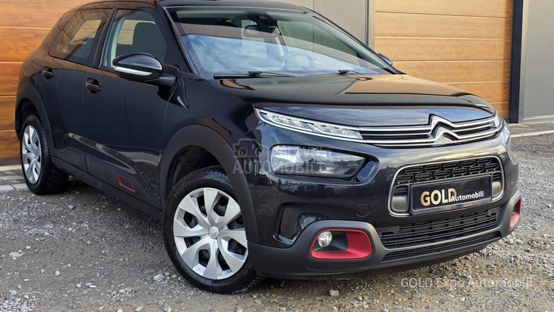 Citroen C4 Cactus 1.2 B.E.N.Z NOV