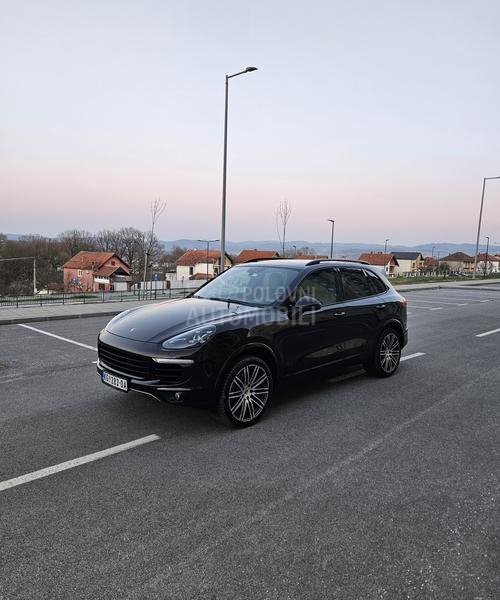 Porsche Cayenne 