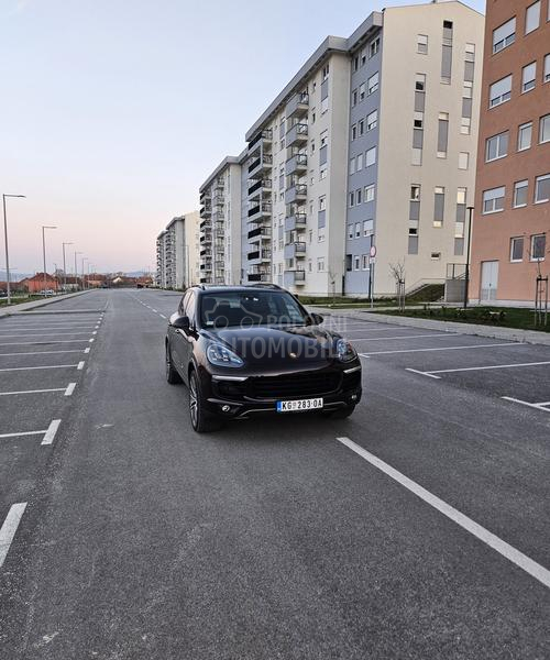 Porsche Cayenne 